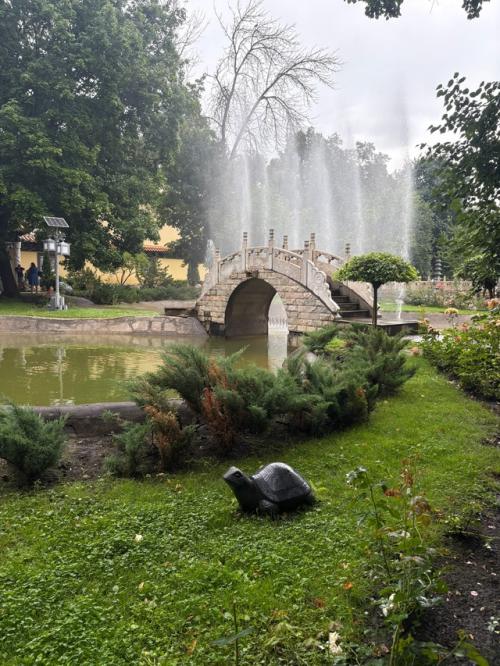 Золотой Город - это частный парк, выполненный в китайском стиле. 05