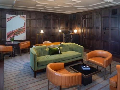 Бутик - отель с характером: когда здание становится музеем. 02