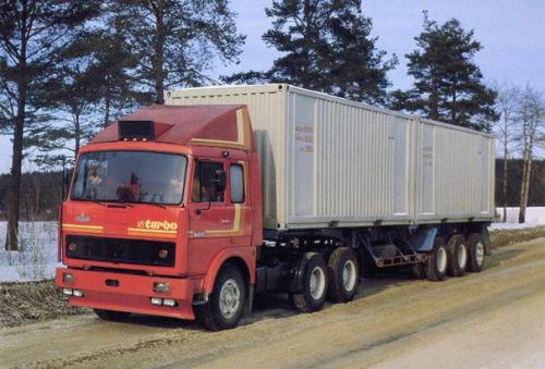 Супермаз.  Главный грузовик - международник советского союза. 04