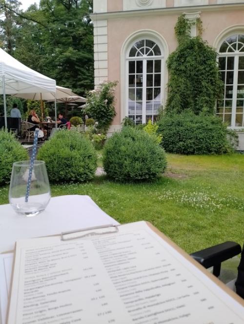 В 20 минутах езды от Варшавы есть замечательный городок Константин - езёрна. 07