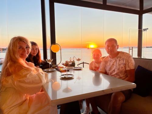 Мекензи 1783 - один из лучших ресторанов в Севастополе. 01