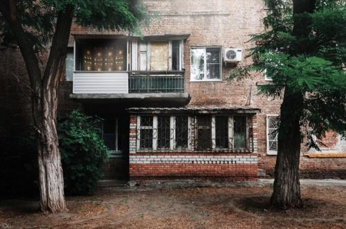 Разоренный микрорайон нижний тракторный в Волгограде. 02