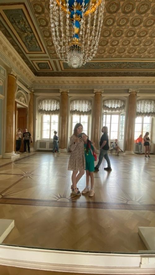 Строгановскийдворец. Был возведен в 1753-1754 гг. архитектором Франческо Бартоломео растрелли на пересечении реки мойки с невским проспектом. 03