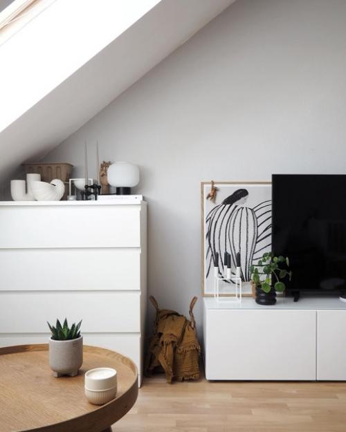 В каждой комнате этого уютного скандинавского дома присутствует коричневые и бежевые оттенки, напоминающие о любимой осени. 08