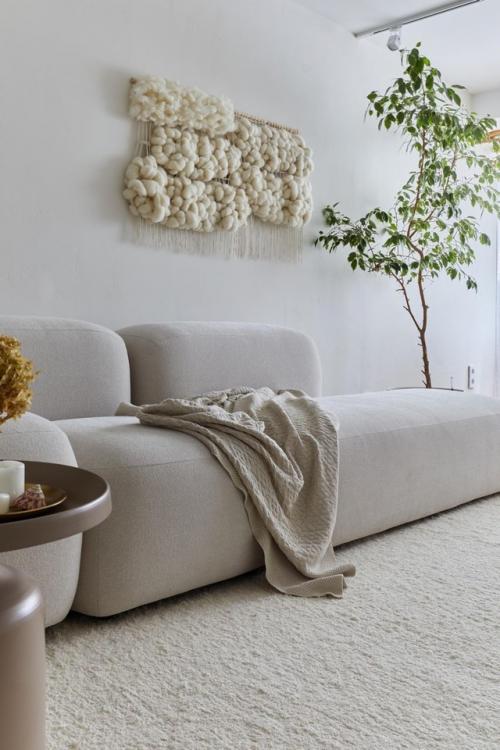 Квартира у моря в стиле ваби - саби: тишина, свет и природные акценты. 03