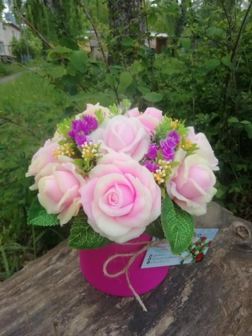 Вы только посмотрите насколько красивы букетики из мыла. 05