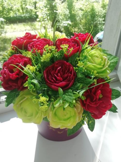 Вы только посмотрите насколько красивы букетики из мыла. 03