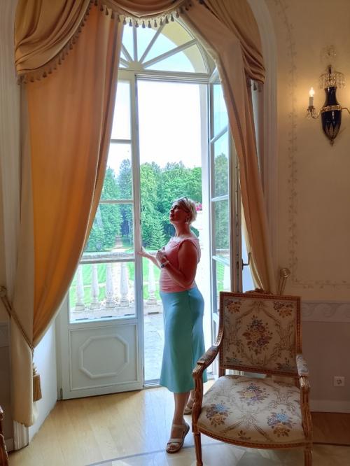 Про экскурсию.  Мы были в чудесной усадьбе куракиных 18 в. (в настоящих российских еб@енях), добраться туда без личного авто, идея так се. 06