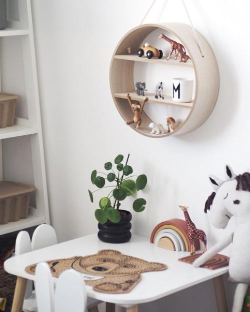 В каждой комнате этого уютного скандинавского дома присутствует коричневые и бежевые оттенки, напоминающие о любимой осени. 05