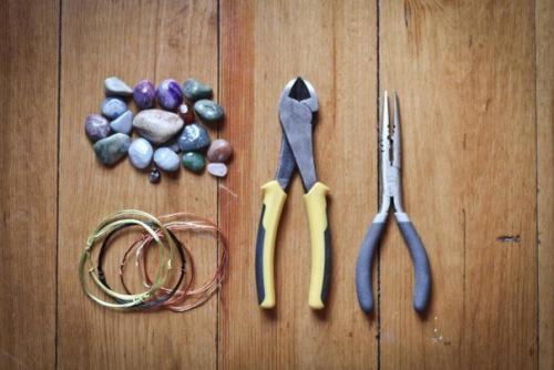 Многим случалось привозить с моря на память красивый камушек. 02