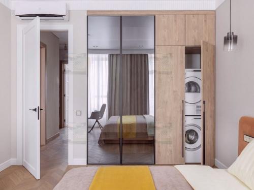 Дизайнер создал комфортную планировку и интерьер, продуманный до мелочей. 04