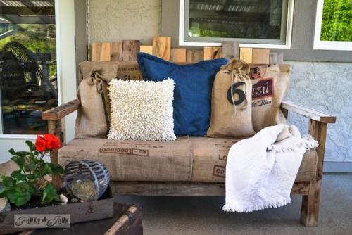 Альбом номер 2. мешковина, джутовые мешки - это самый экологичный, крепкий и очень дешевый материал для обивки мебели и оформления интерьера. 09