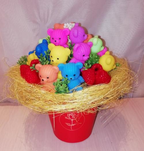 Вы только посмотрите насколько красивы букетики из мыла. 07