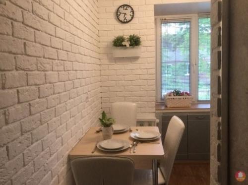 Маленькая кухня, но ремонт получился хороший. 04