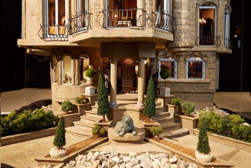 Знаменитый кукольный замок Astolat Dollhouse. 04