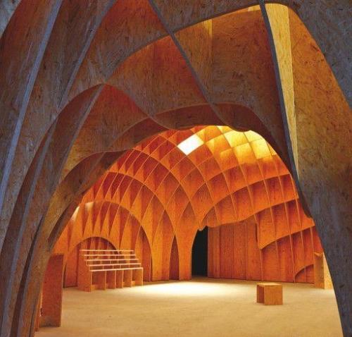 Креативные решения интерьера и технические особенности отделки плитами ОСБ стен и потолка. 04