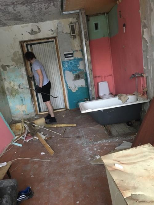 Наш ремонт, делали вдвоем с мужем. 01