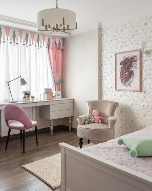 Нежный нюдoвый интерьер с бoльшoй кухней - гoстинoй и приватными спальнями. 03