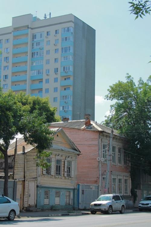 Мы много путешествовали по большим городам, отдалённым от Москвы - Рязань, Пенза, Сызрань, Самара. 02