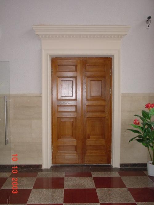 Откатные межкомнатные двери позволяют сэкономить функциональное пространство в помещении. 01