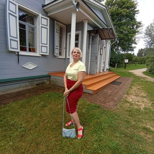 Наметили поездку в шахматово - боблово музей - заповедник а. а. блока и Д. М. Менделеева. 08