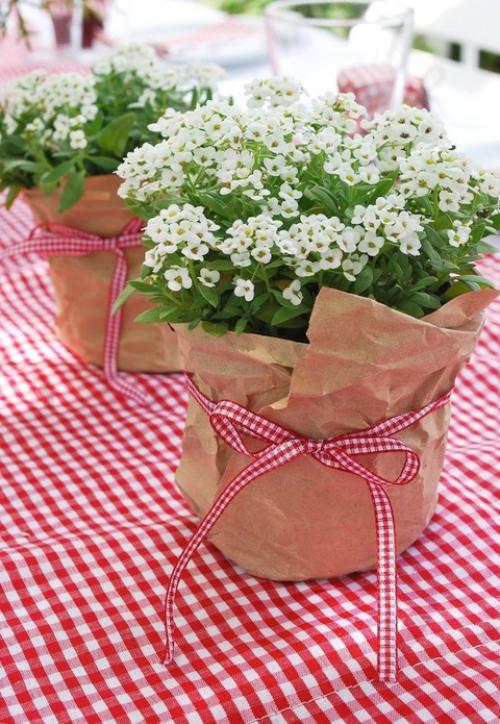 Оформляете ли вы интерьер квартиры или дома в зависимости от сезона? 05