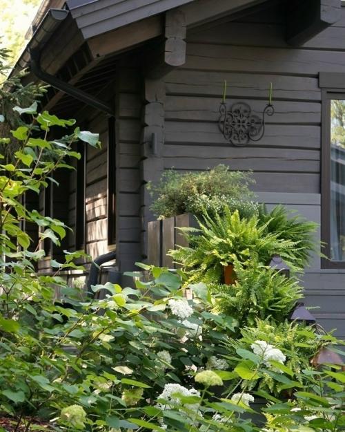 Дом в Подмосковье. Этот дом - грандиозная трехлетняя работа; конструктив занял полтора года, декор - еще полтора. 08