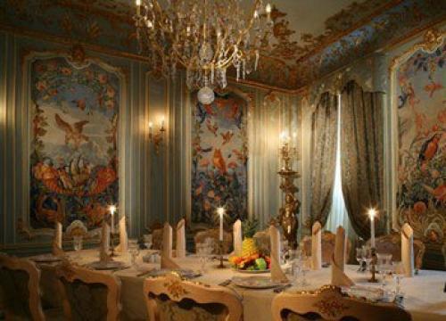 8 ресторанов Москвы с необычной атмосферой. 02