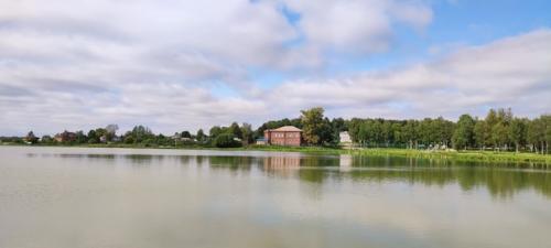 Между Ивановым и Ярославлем, под Гавриловым ямом есть село великое. 03