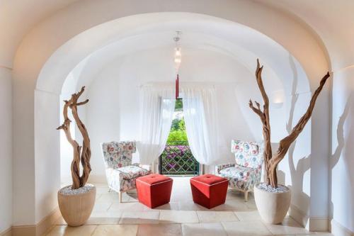 Отель Villa Ferraro на острове Капри, Италия. 01