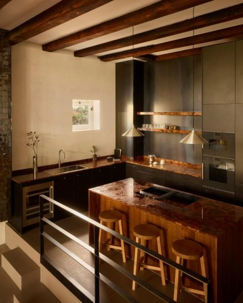 Интерьер с историей: квартира в здании бывшего сахарного завода в Амстердаме. 07