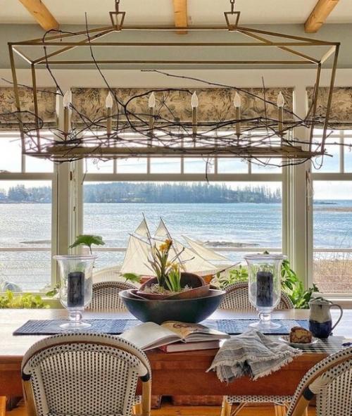 Сказочно красивый прибрежный дом коллекционера морского антиквариата с видом на залив. 03