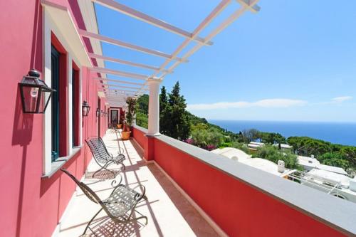 Отель Villa Ferraro на острове Капри, Италия.