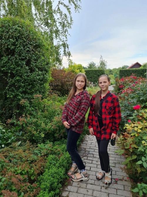 Вчера ранним утром мы всей большой семьей в путешествие отправились! 01