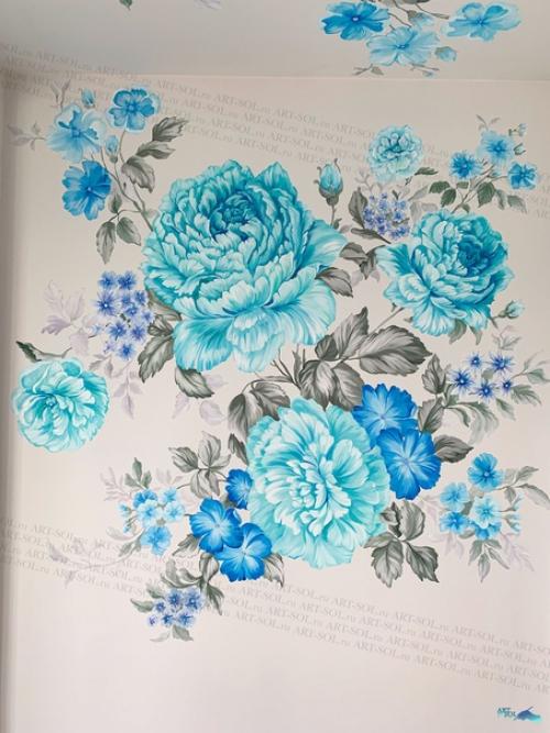 Роспись потолка и стены в спальне - цветы в оттенках синего. 09