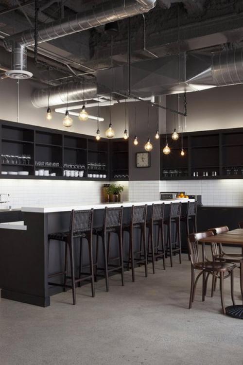 Архитектурное бюро Studio Hatch оформило интерьер нового офиса компании Hotel Tonight в Сан-франциско, штат Калифорния, США. 01