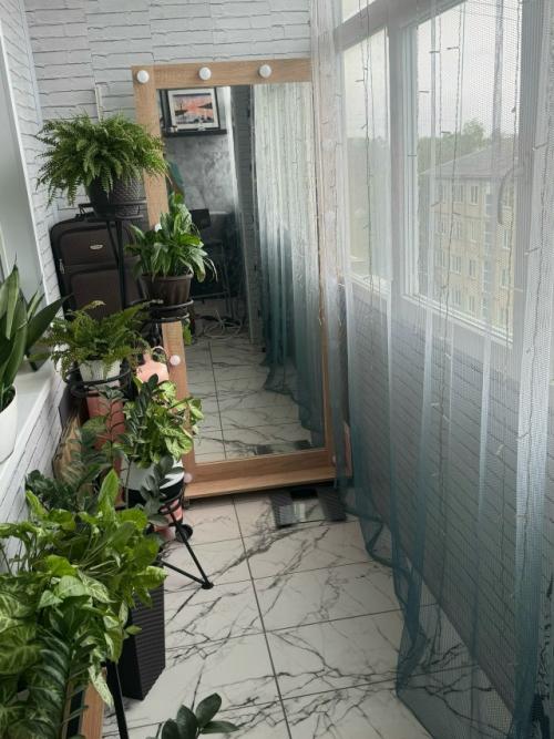 Продам 3 комнатную квартиру в новоенисейске 6 этаж.