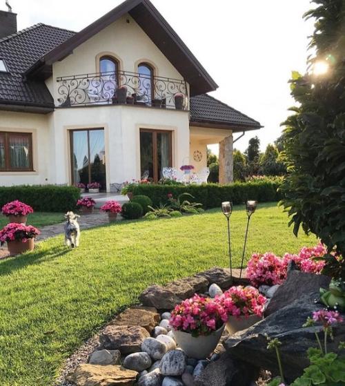 Таким образом, если загородный участок, то такой. 05