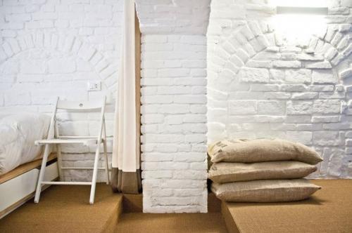 Итальянская студия R3architetti представила этот проект реконструкции From Shop to Loft в 2013 году в городе Турин, Италия. 04