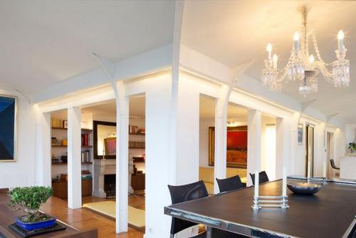 Апартаменты в стиле яхты в центре Парижа. 08