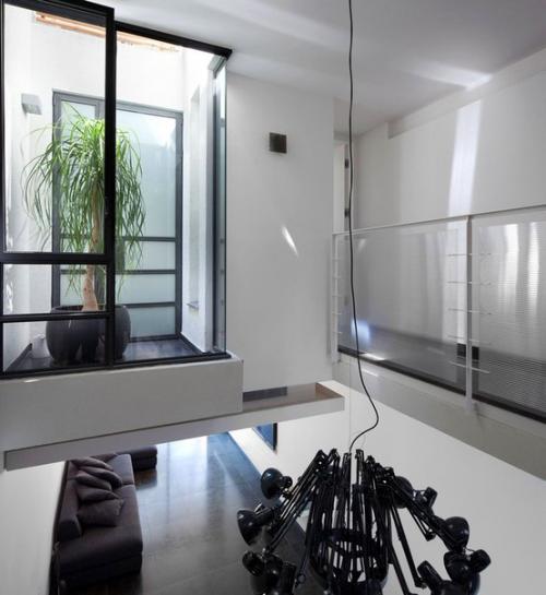 Дом с необычной отделкой в Тель-авиве. 07 Дом с необычной отделкой в Тель-авиве. 07