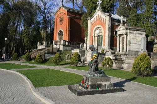 Топ 10 мест, которые надо посетить во Львове. 09