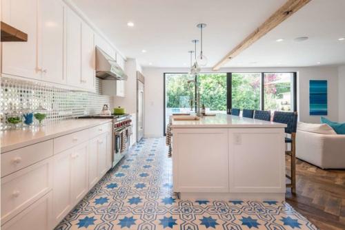 Лина хиди продает дом. 02