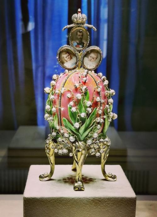 В завершении своей поездки в Санкт-петербург было решено посетить музей фаберже. 03