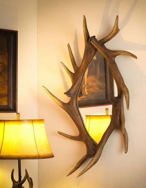 Идеи декоративных зеркал, обрамление для которых сделано из природных и подручных материалов.