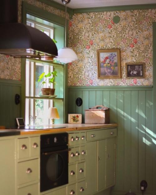 Добро пожаловать в уютный дом Тиффани, в котором время замирает и по всюду царит атмосфера спокойствия и умиротворения. 02