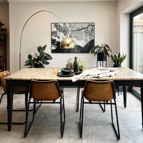 Уютный английский дом в тёмных оттенках: после и до ремонта. 04