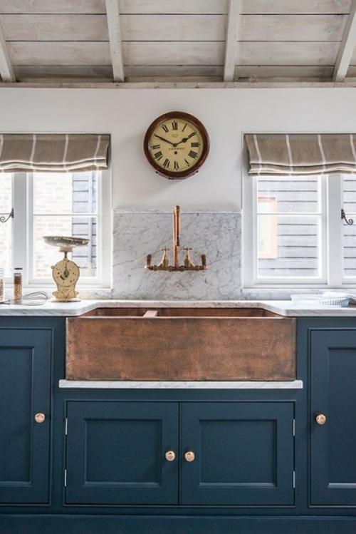 Кухня в морском стиле - интересная идея для тех, кто любит путешествия, естественные цвета и материалы.