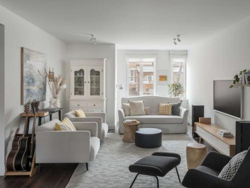 Невероятное преображение интерьера таунхауса. 01