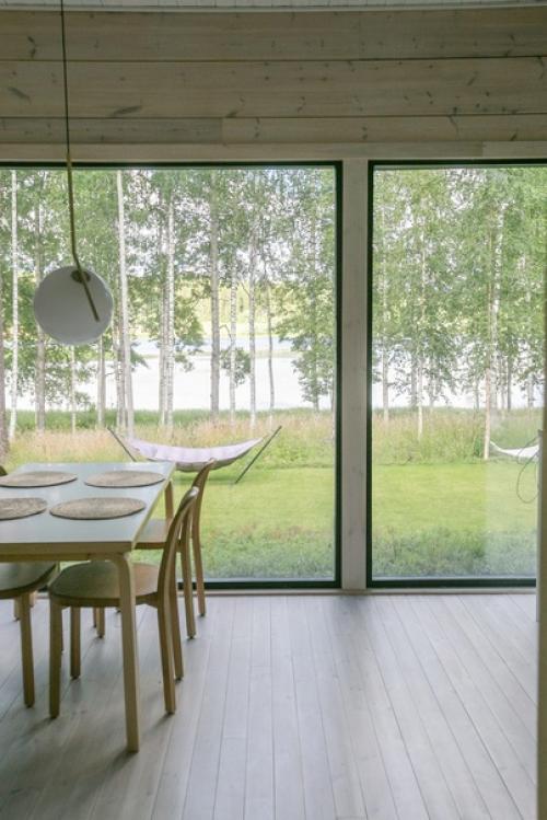 Финская дача на берегу озера. 07